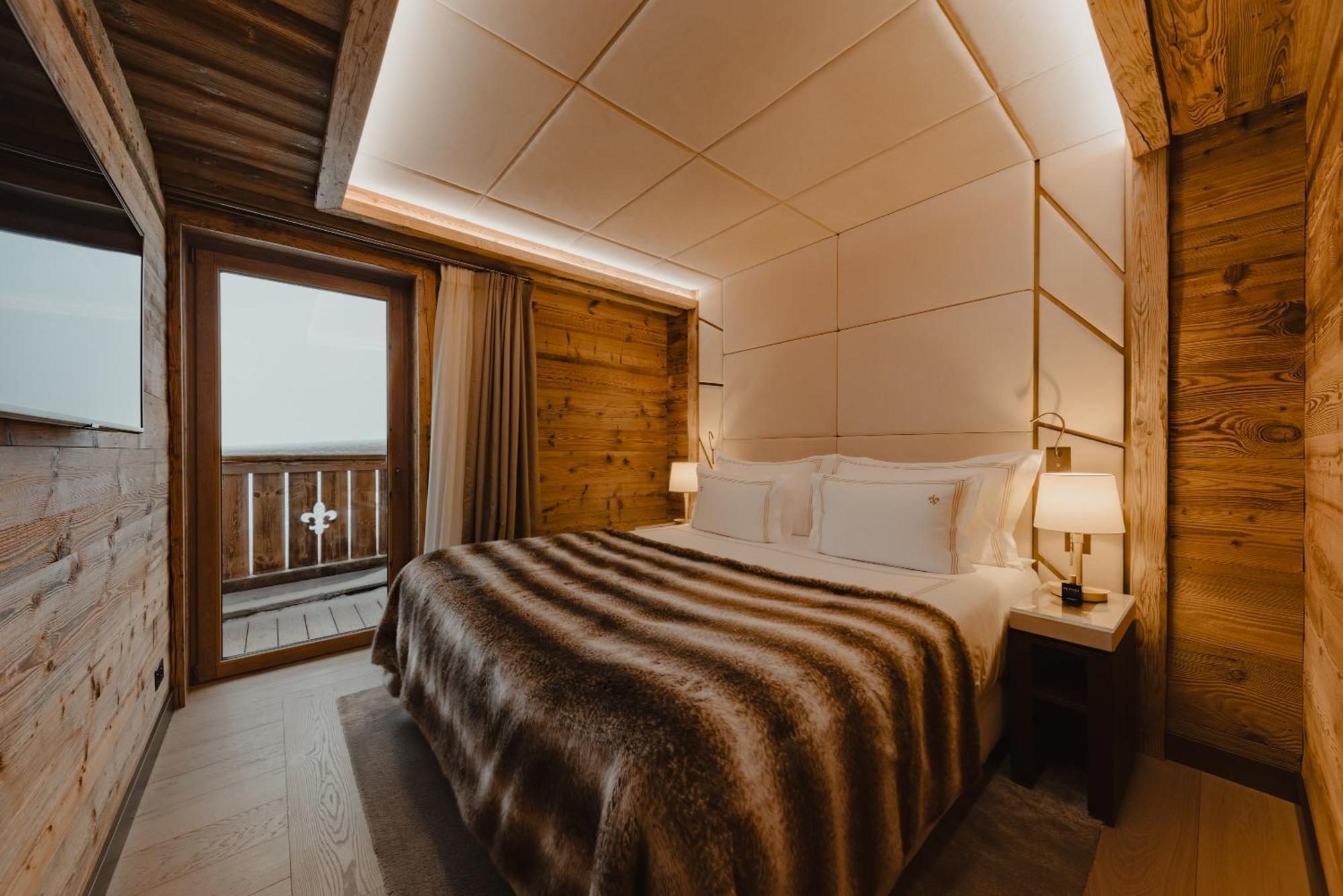 Hotel Ultima 5*